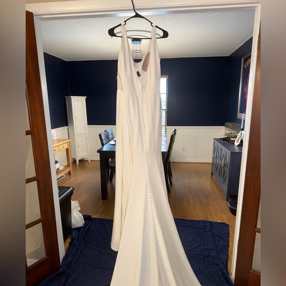 Maggie Sottero Iliana by Rebecca Ingram Wedding Dress - Picture 5 of 14